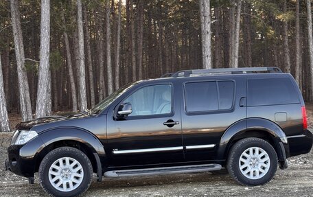 Nissan Pathfinder, 2010 год, 1 600 000 рублей, 4 фотография