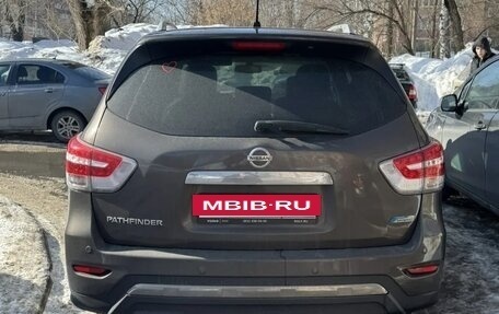 Nissan Pathfinder, 2014 год, 1 900 000 рублей, 3 фотография