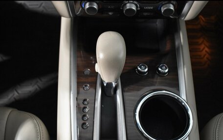 Nissan Pathfinder, 2014 год, 1 900 000 рублей, 10 фотография