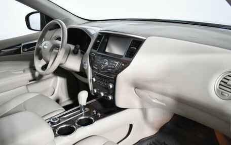 Nissan Pathfinder, 2014 год, 1 900 000 рублей, 12 фотография