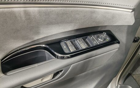 Lexus LM, 2024 год, 17 000 000 рублей, 24 фотография