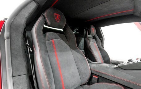 Lamborghini Aventador I рестайлинг, 2015 год, 29 990 000 рублей, 17 фотография