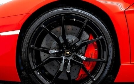 Lamborghini Aventador I рестайлинг, 2015 год, 29 990 000 рублей, 33 фотография