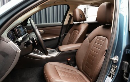 BMW 3 серия, 2021 год, 3 790 000 рублей, 11 фотография