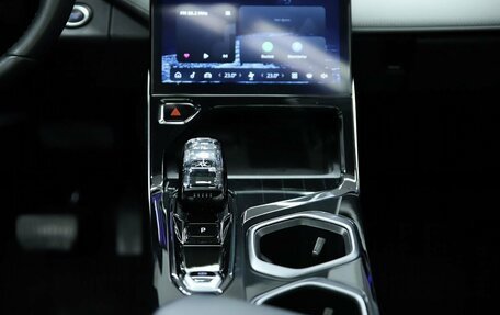 Geely Atlas, 2024 год, 2 880 000 рублей, 14 фотография