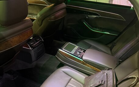 Audi A8, 2019 год, 4 900 000 рублей, 14 фотография