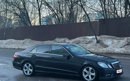 Mercedes-Benz E-Класс, 2011 год, 1 099 999 рублей, 3 фотография