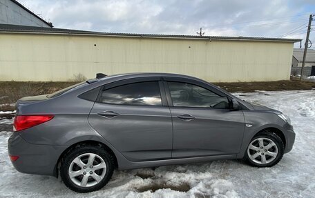 Hyundai Solaris II рестайлинг, 2013 год, 750 000 рублей, 4 фотография