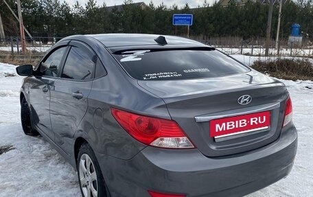 Hyundai Solaris II рестайлинг, 2013 год, 750 000 рублей, 5 фотография