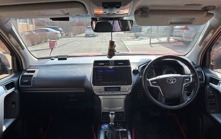 Toyota Land Cruiser Prado 150 рестайлинг 2, 2017 год, 4 500 548 рублей, 12 фотография