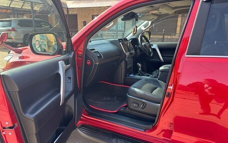 Toyota Land Cruiser Prado 150 рестайлинг 2, 2017 год, 4 500 548 рублей, 13 фотография