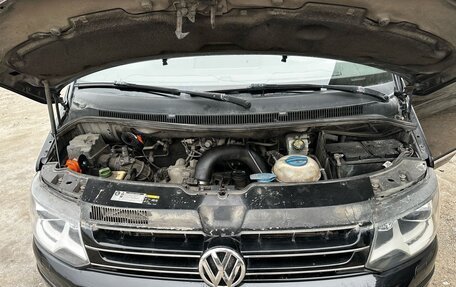 Volkswagen Multivan T5, 2014 год, 2 999 999 рублей, 7 фотография