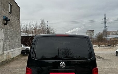 Volkswagen Multivan T5, 2014 год, 2 999 999 рублей, 4 фотография