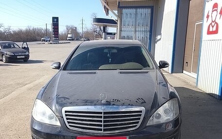 Mercedes-Benz S-Класс, 2007 год, 570 000 рублей, 1 фотография