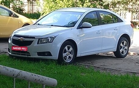 Chevrolet Cruze II, 2011 год, 810 000 рублей, 1 фотография