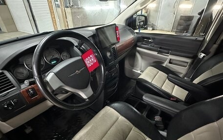 Chrysler Voyager IV, 2008 год, 850 000 рублей, 8 фотография