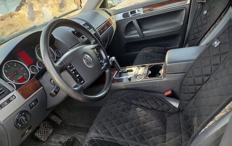 Volkswagen Touareg III, 2010 год, 1 500 000 рублей, 7 фотография