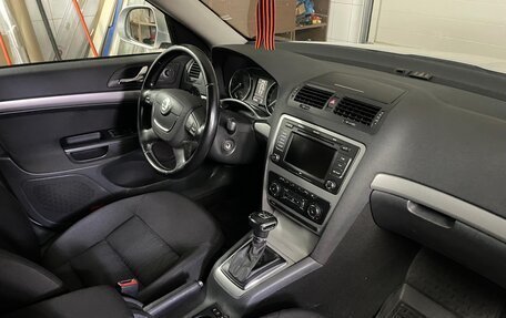 Skoda Octavia, 2011 год, 850 000 рублей, 13 фотография