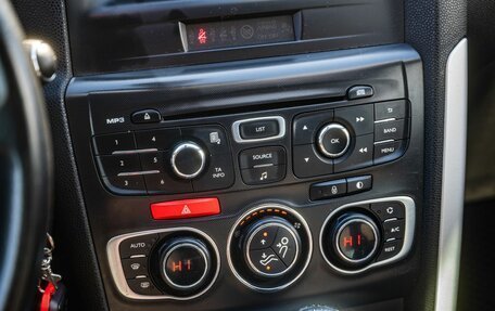 Citroen DS4, 2012 год, 800 000 рублей, 22 фотография