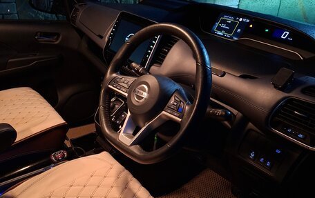 Nissan Serena IV, 2020 год, 2 300 000 рублей, 3 фотография