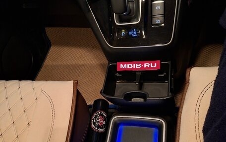 Nissan Serena IV, 2020 год, 2 300 000 рублей, 10 фотография