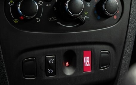 Renault Sandero II рестайлинг, 2016 год, 930 000 рублей, 15 фотография