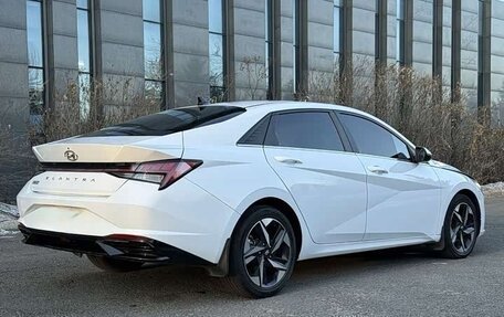 Hyundai Elantra, 2023 год, 1 730 000 рублей, 4 фотография