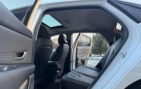 Hyundai Elantra, 2023 год, 1 730 000 рублей, 11 фотография