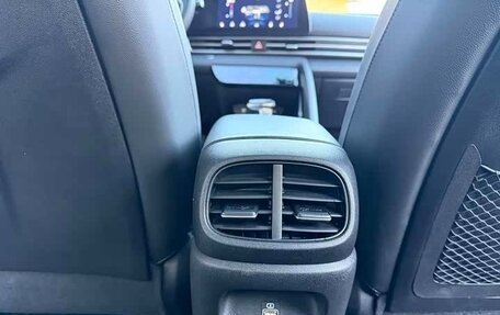 Hyundai Elantra, 2023 год, 1 730 000 рублей, 17 фотография