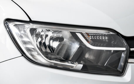 Renault Logan II, 2019 год, 1 099 000 рублей, 8 фотография