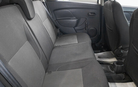 Renault Logan II, 2019 год, 1 099 000 рублей, 25 фотография