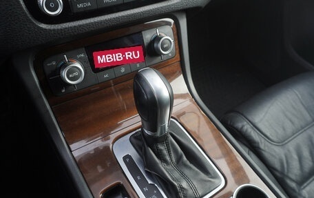 Volkswagen Touareg III, 2015 год, 3 476 000 рублей, 16 фотография