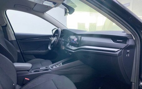 Skoda Octavia IV, 2021 год, 1 629 000 рублей, 11 фотография