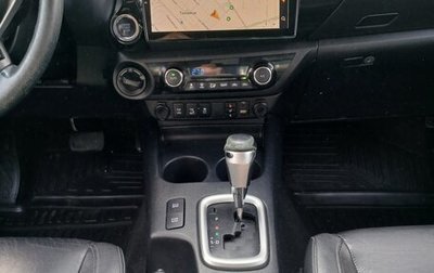 Toyota Hilux VIII, 2016 год, 2 575 000 рублей, 1 фотография