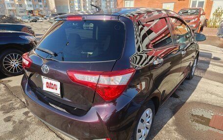 Toyota Vitz, 2018 год, 890 000 рублей, 6 фотография