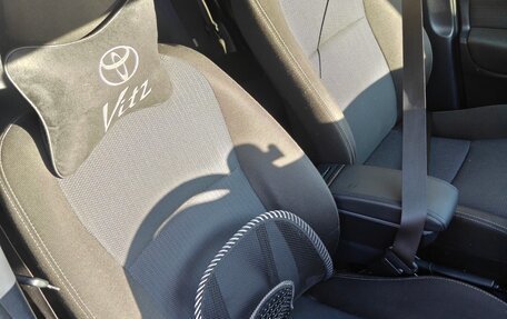 Toyota Vitz, 2018 год, 890 000 рублей, 13 фотография