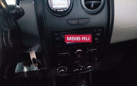 Renault Duster I рестайлинг, 2017 год, 1 000 000 рублей, 11 фотография