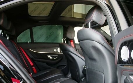 Mercedes-Benz E-Класс AMG, 2019 год, 5 825 000 рублей, 6 фотография