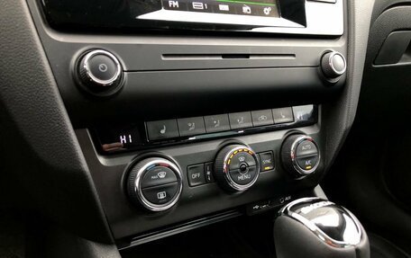 Skoda Octavia, 2016 год, 1 545 000 рублей, 13 фотография