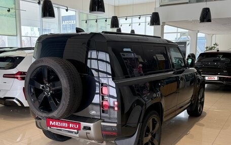 Land Rover Defender II, 2021 год, 10 900 000 рублей, 4 фотография