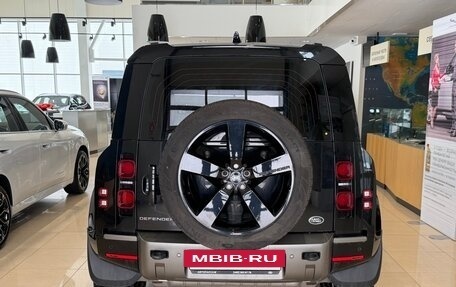 Land Rover Defender II, 2021 год, 10 900 000 рублей, 5 фотография