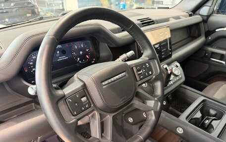 Land Rover Defender II, 2021 год, 10 900 000 рублей, 9 фотография