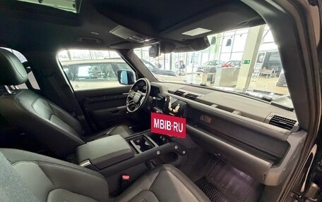 Land Rover Defender II, 2021 год, 10 900 000 рублей, 15 фотография