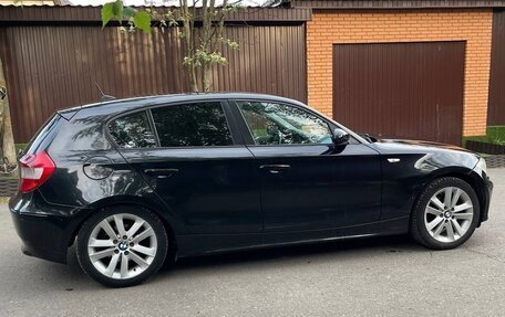 BMW 1 серия, 2005 год, 700 000 рублей, 3 фотография