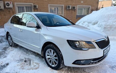 Skoda Superb III рестайлинг, 2013 год, 1 160 000 рублей, 3 фотография
