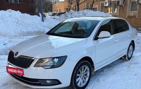 Skoda Superb III рестайлинг, 2013 год, 1 160 000 рублей, 4 фотография