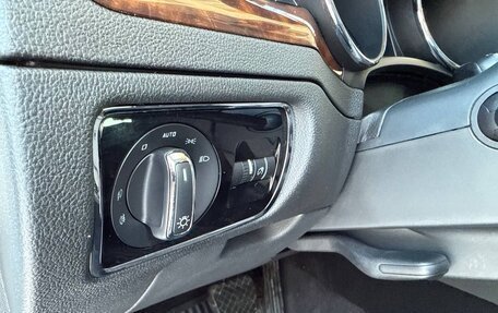 Skoda Superb III рестайлинг, 2013 год, 1 160 000 рублей, 31 фотография