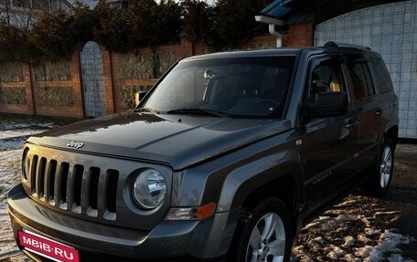 Jeep Liberty (Patriot), 2012 год, 975 000 рублей, 7 фотография