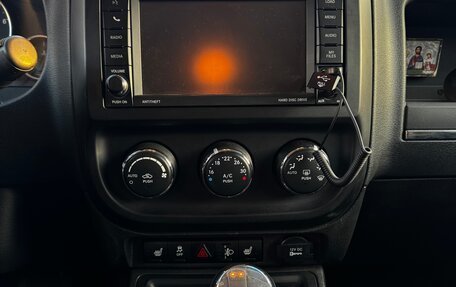 Jeep Liberty (Patriot), 2012 год, 975 000 рублей, 14 фотография