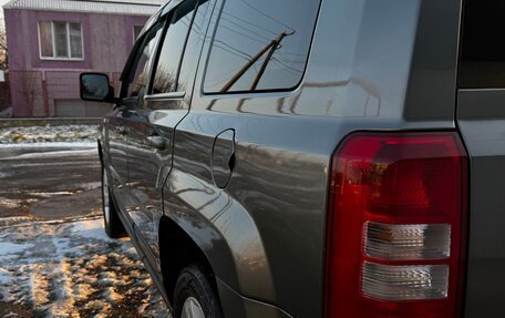 Jeep Liberty (Patriot), 2012 год, 975 000 рублей, 23 фотография